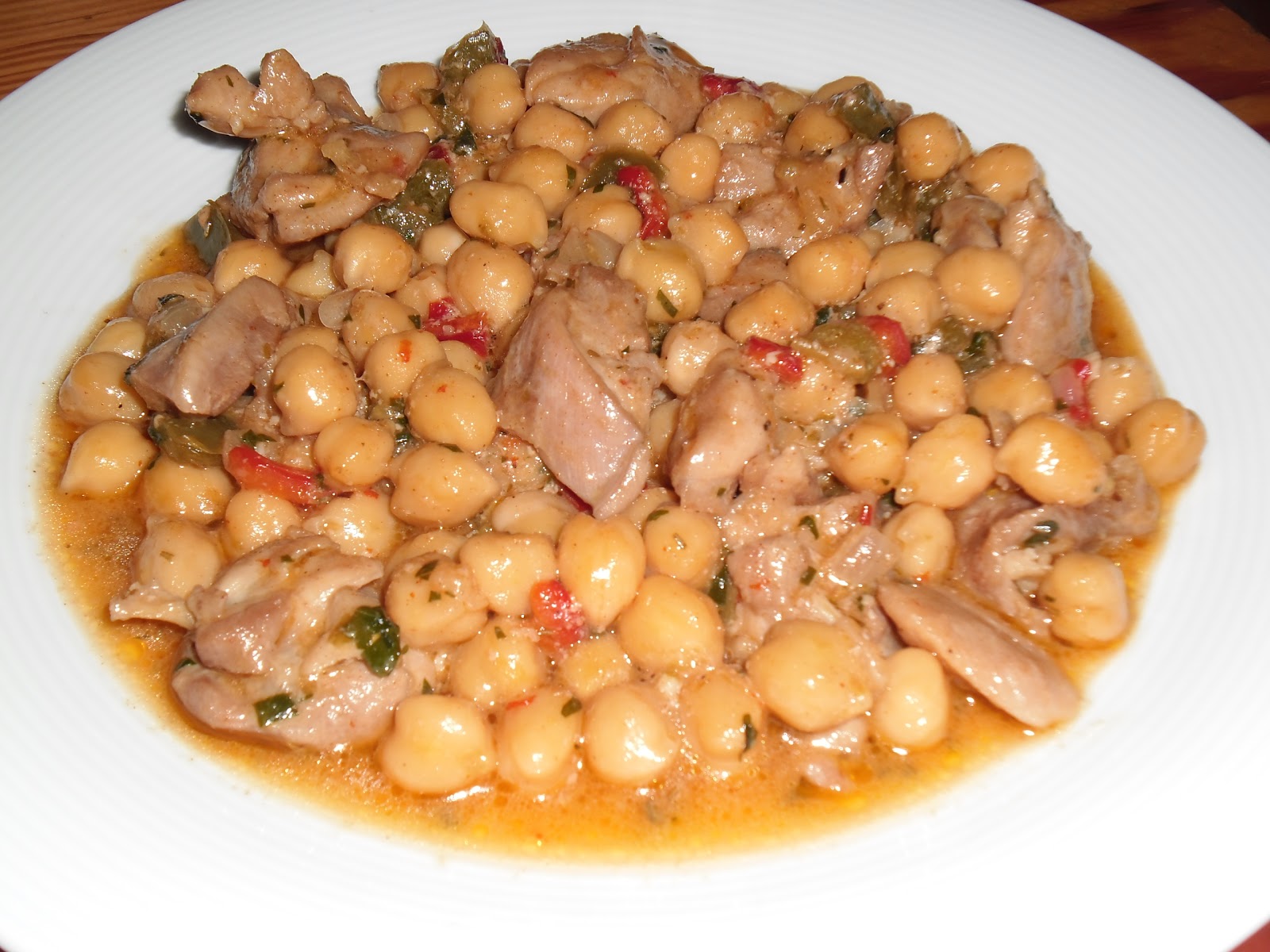 Garbanzos Con Pollo Un Almuerzo Ideal y Delicioso!